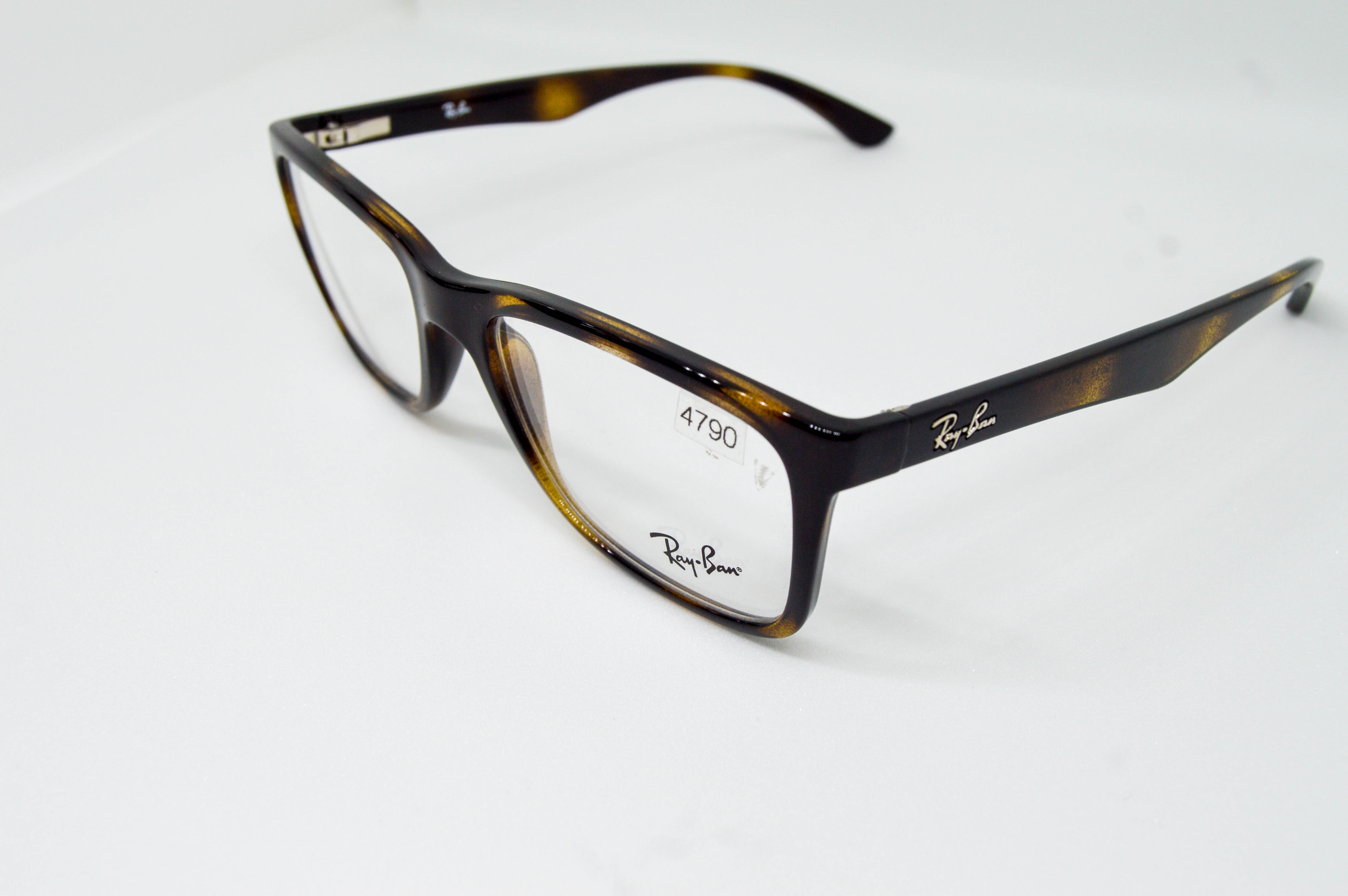 Ray-Ban