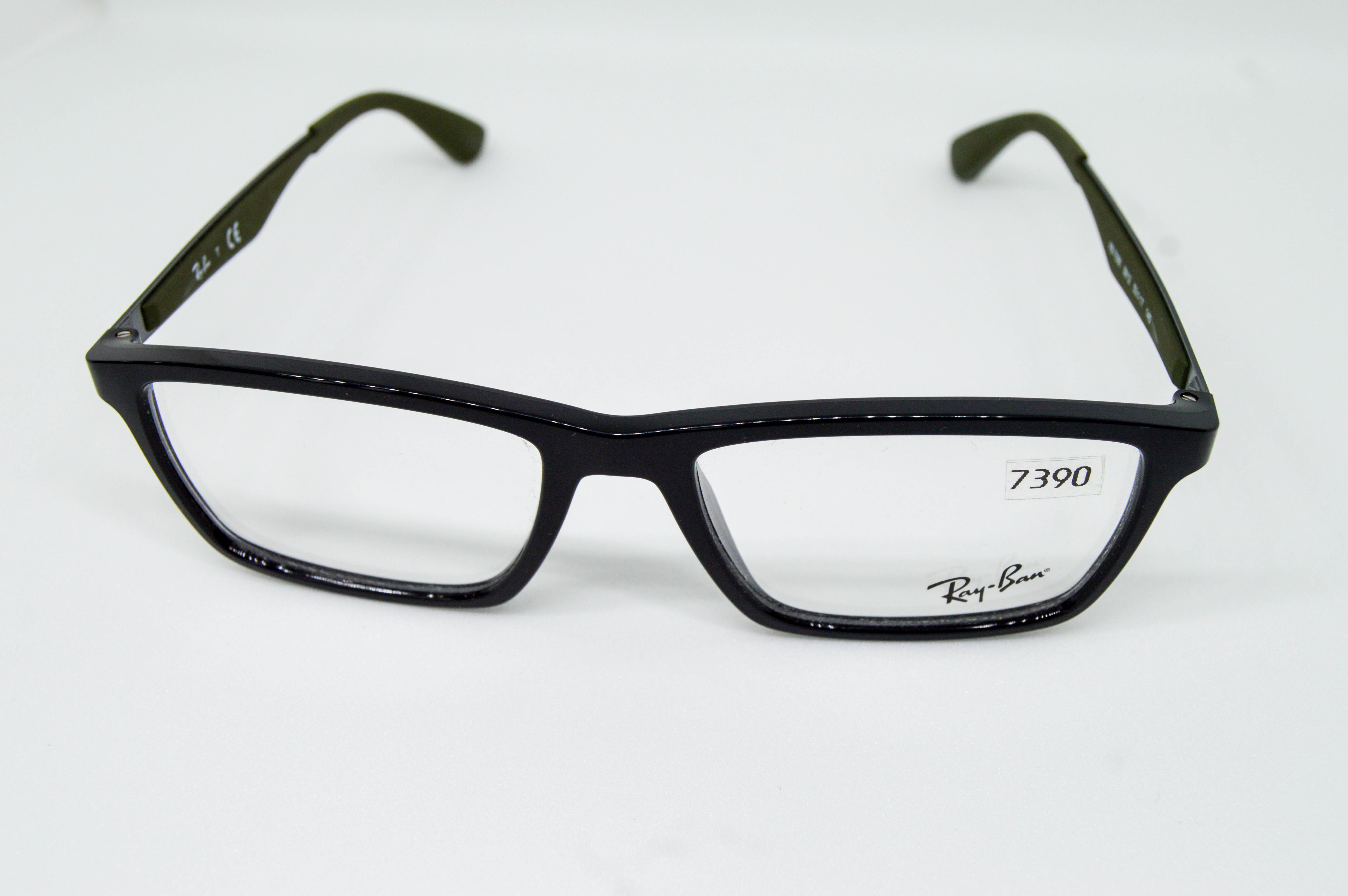 Ray-Ban