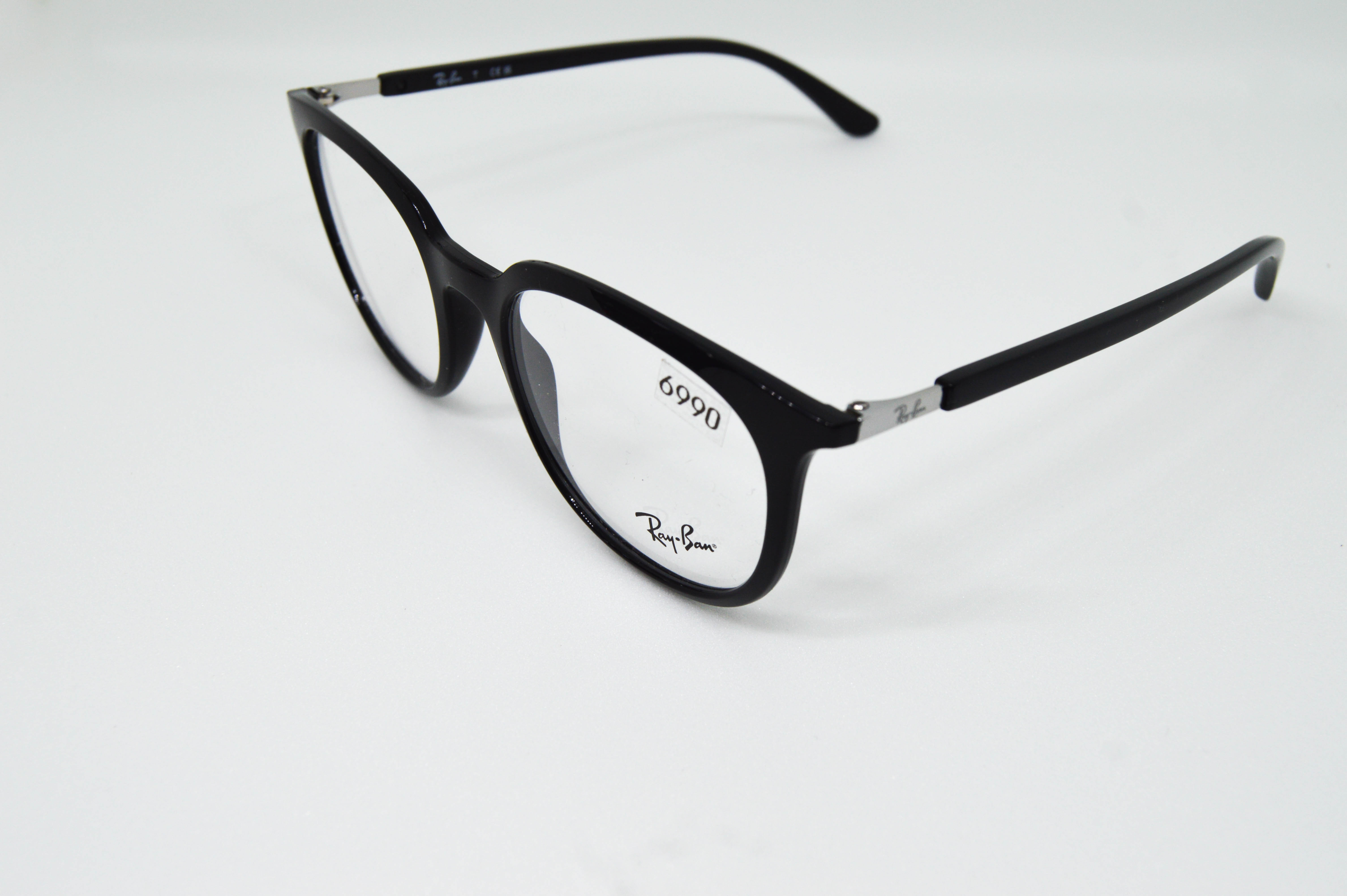 Ray-Ban